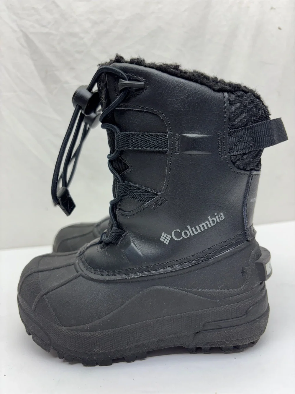 Columbia Kids Snow Boots with Quick-Pull Bungee, size 10 for toddler boy, box 74